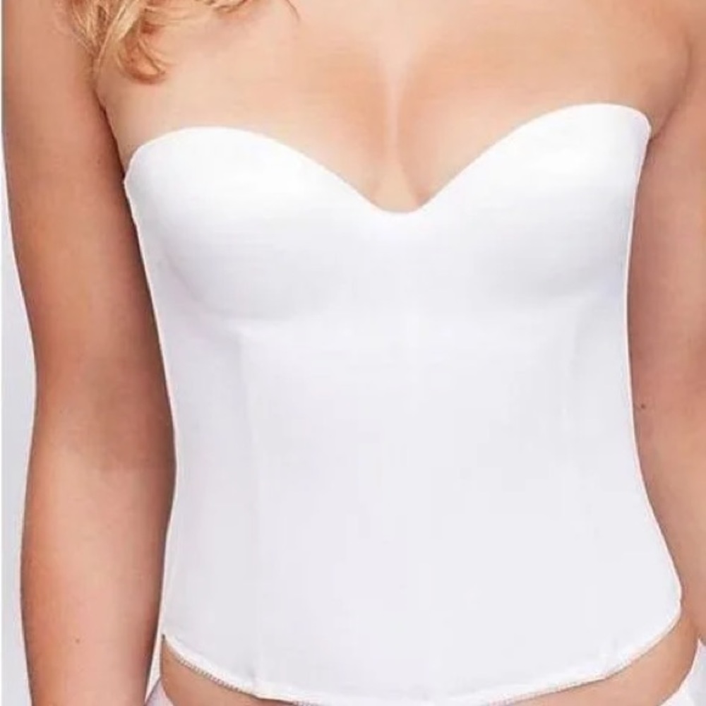 Brand new. Never worn. David Bridal’s smooth corset. Size 32A. White.
